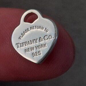 New Tiffany & Co Charm Tiffany & Co.